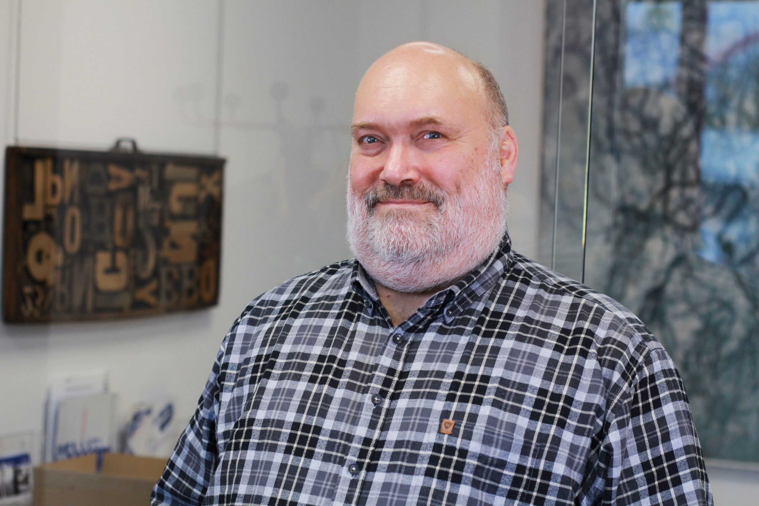 Portrait von Geschäftsführer Satz+Layout Werkstatt Kluth GmbH Stefan Kluth